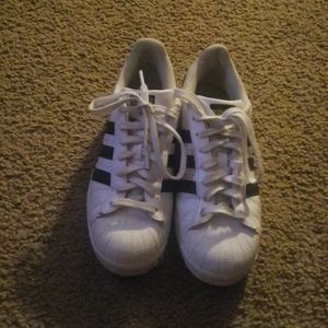 Adidas superstar shell toes